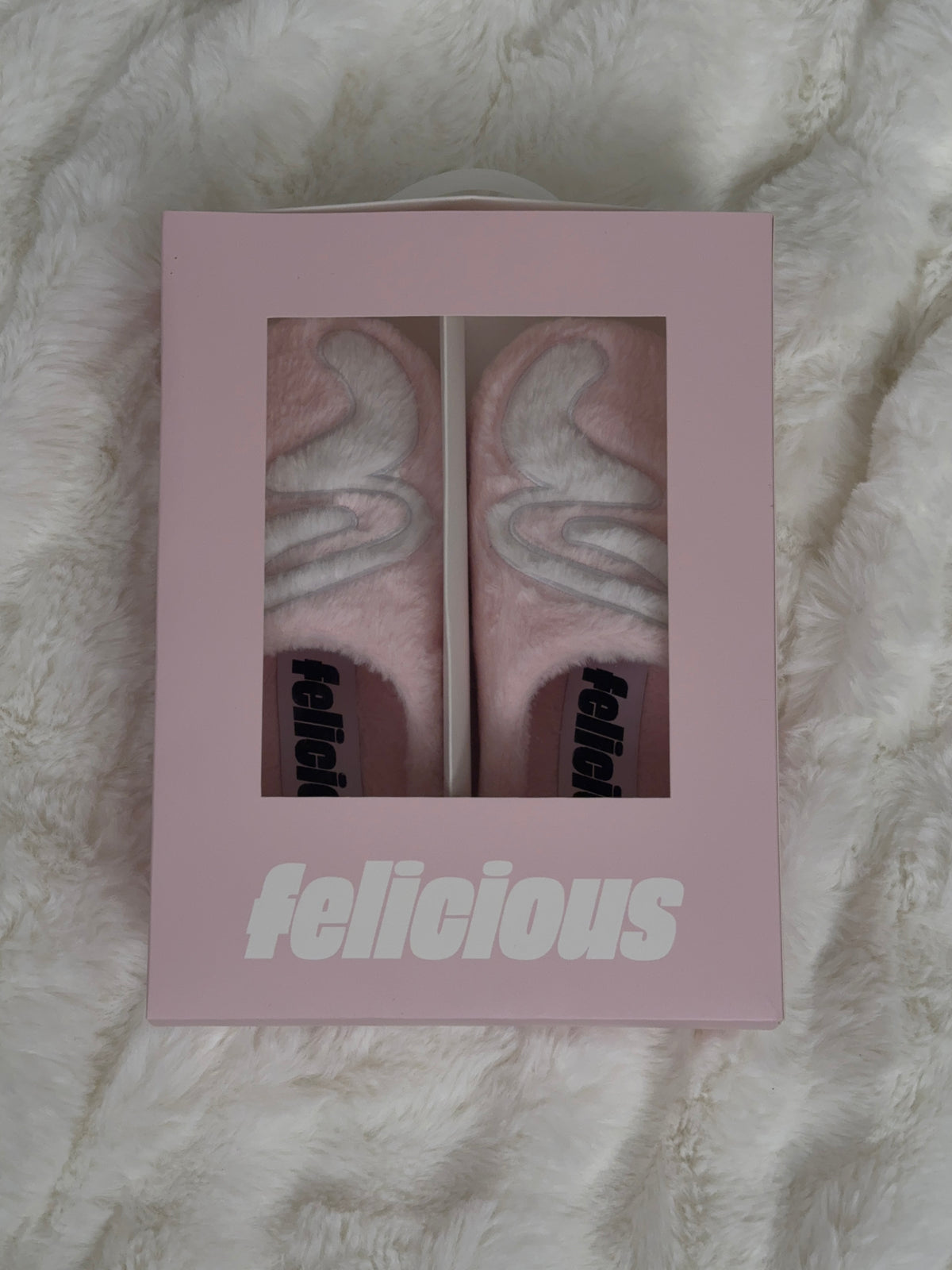 Fluffy Slides Pink