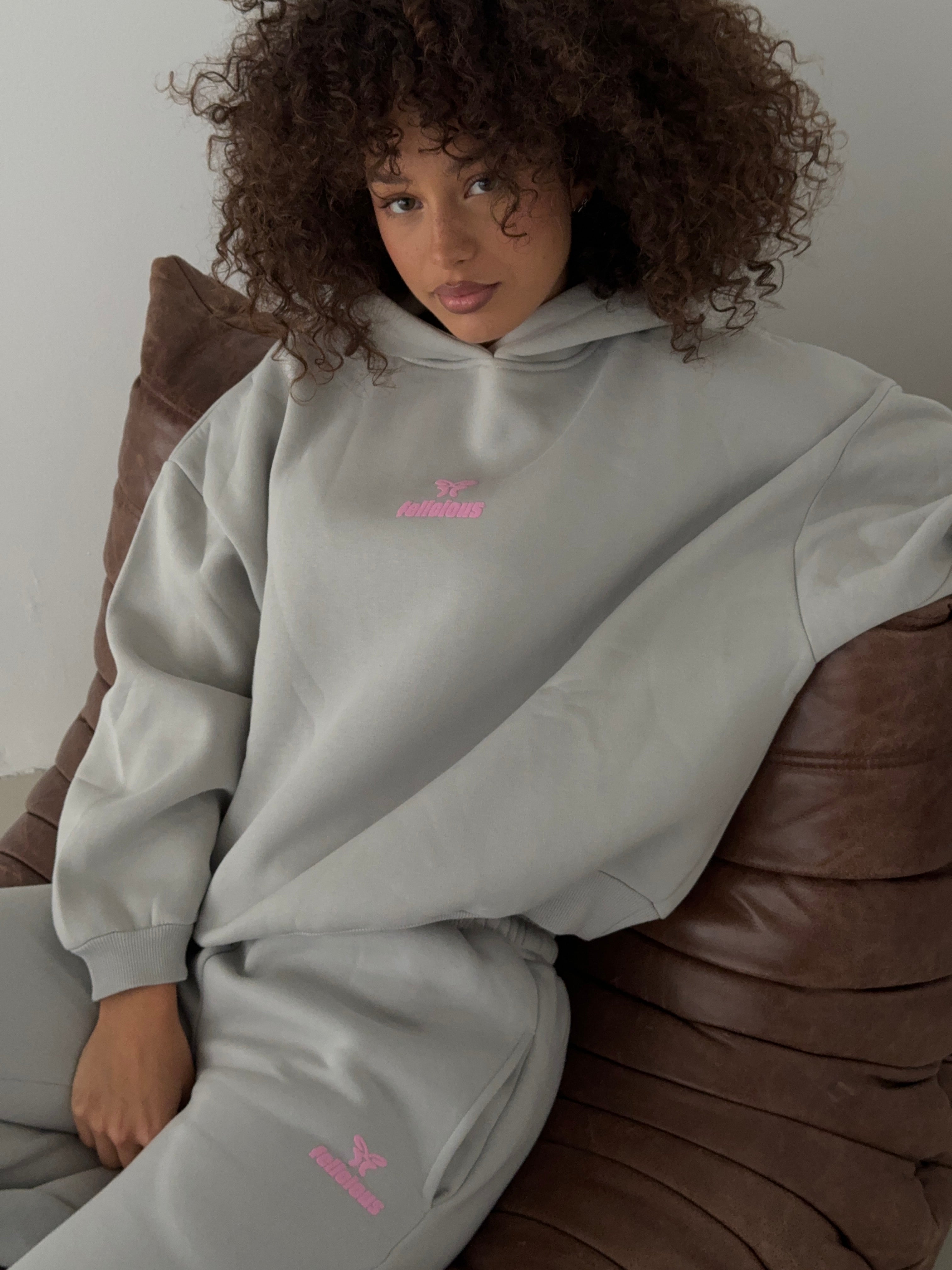 Basic Logo Hoodie Concrete