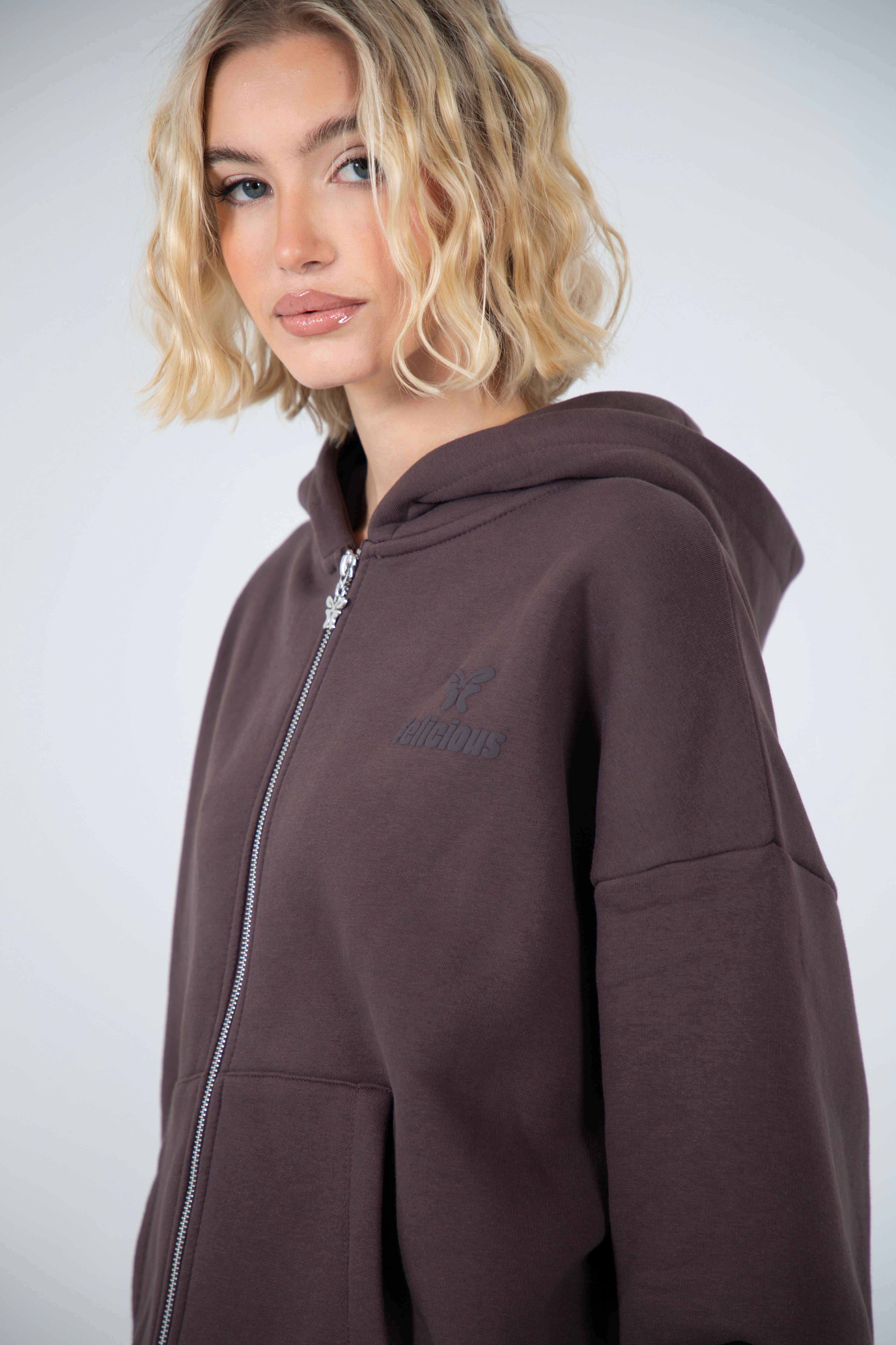 Basic Logo ZIP-Hoodie Chocolate