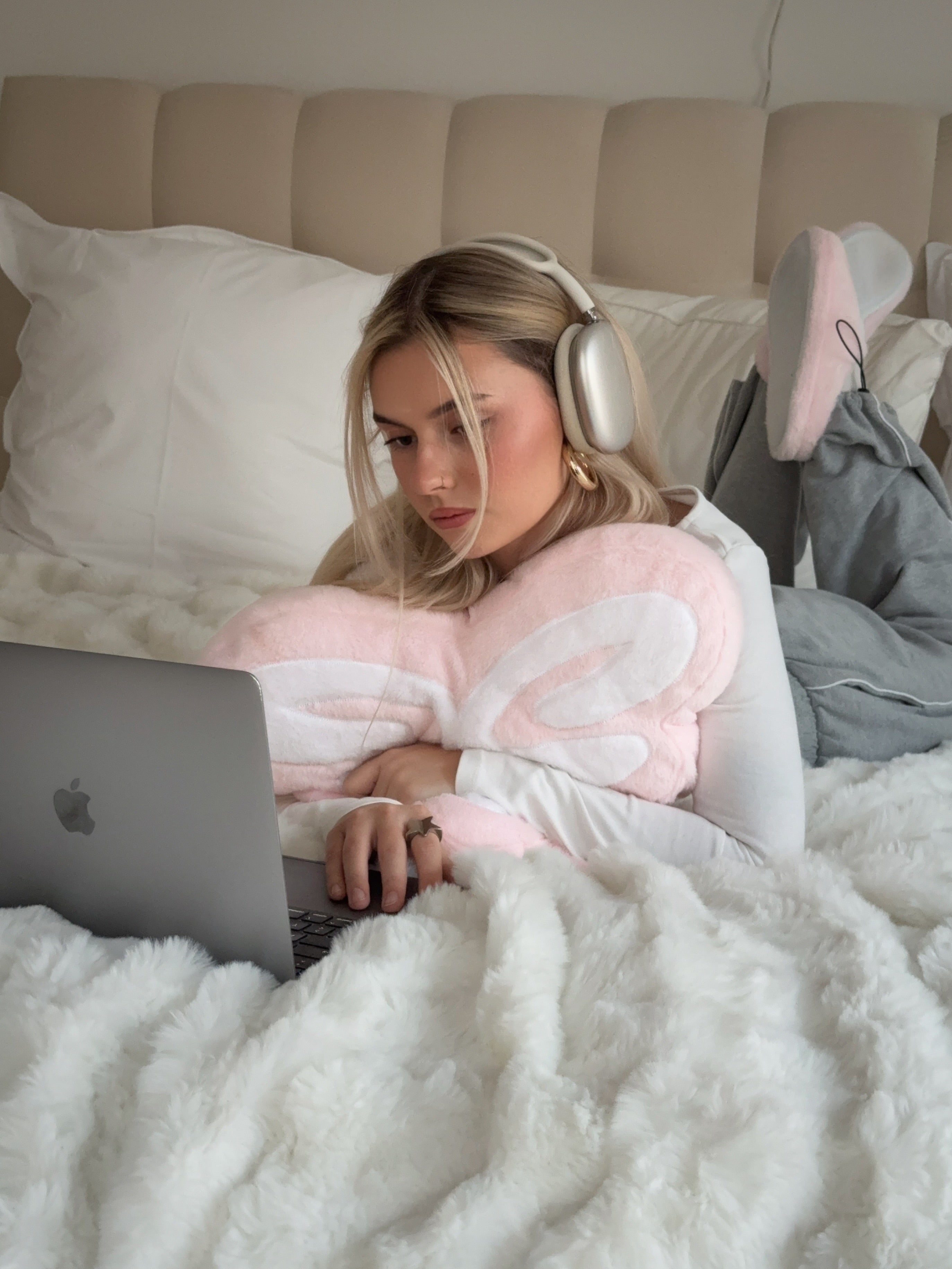 Butterfly Pillow Pink Single