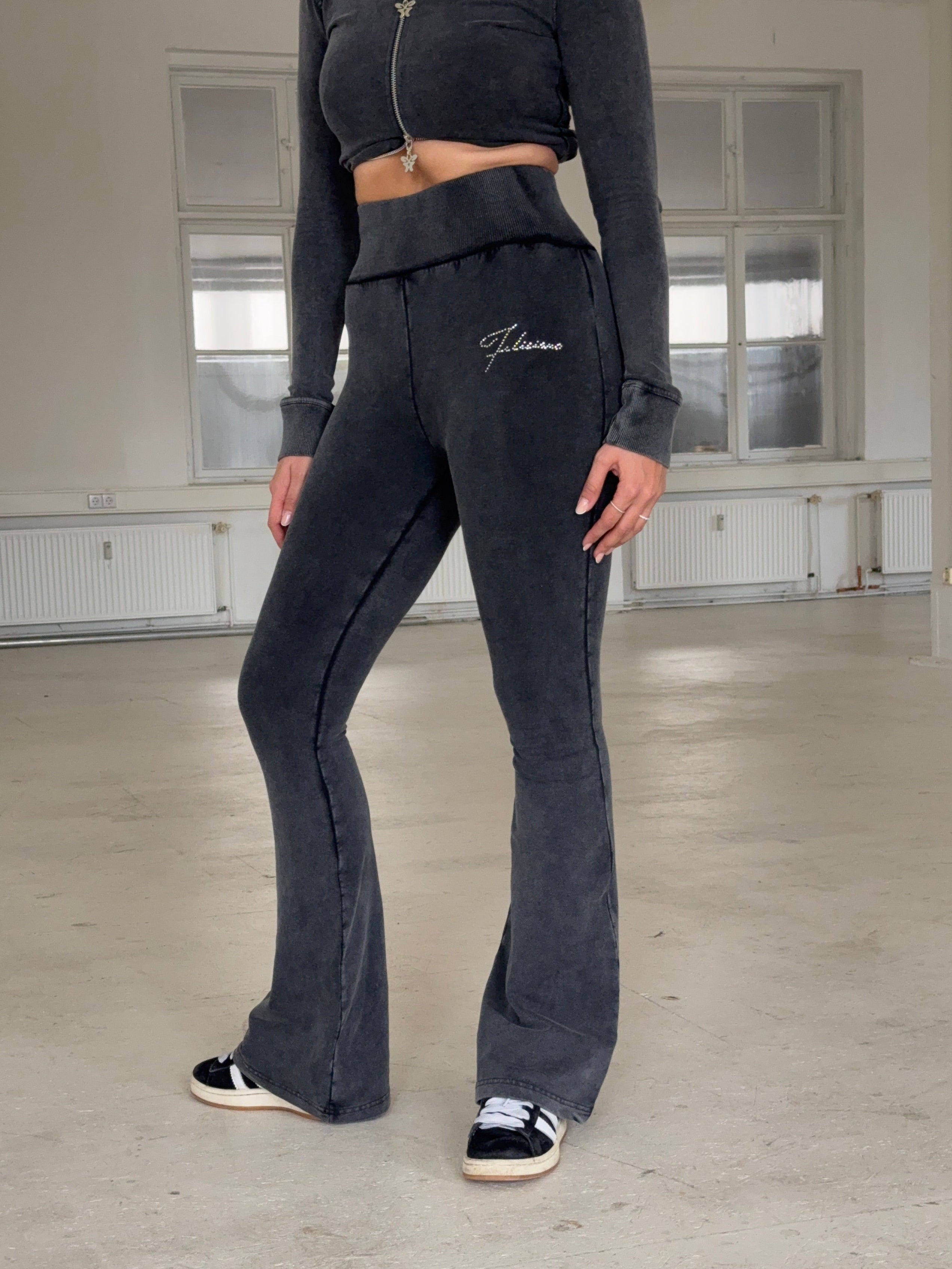 Vintage Flared Leggings Washed Black