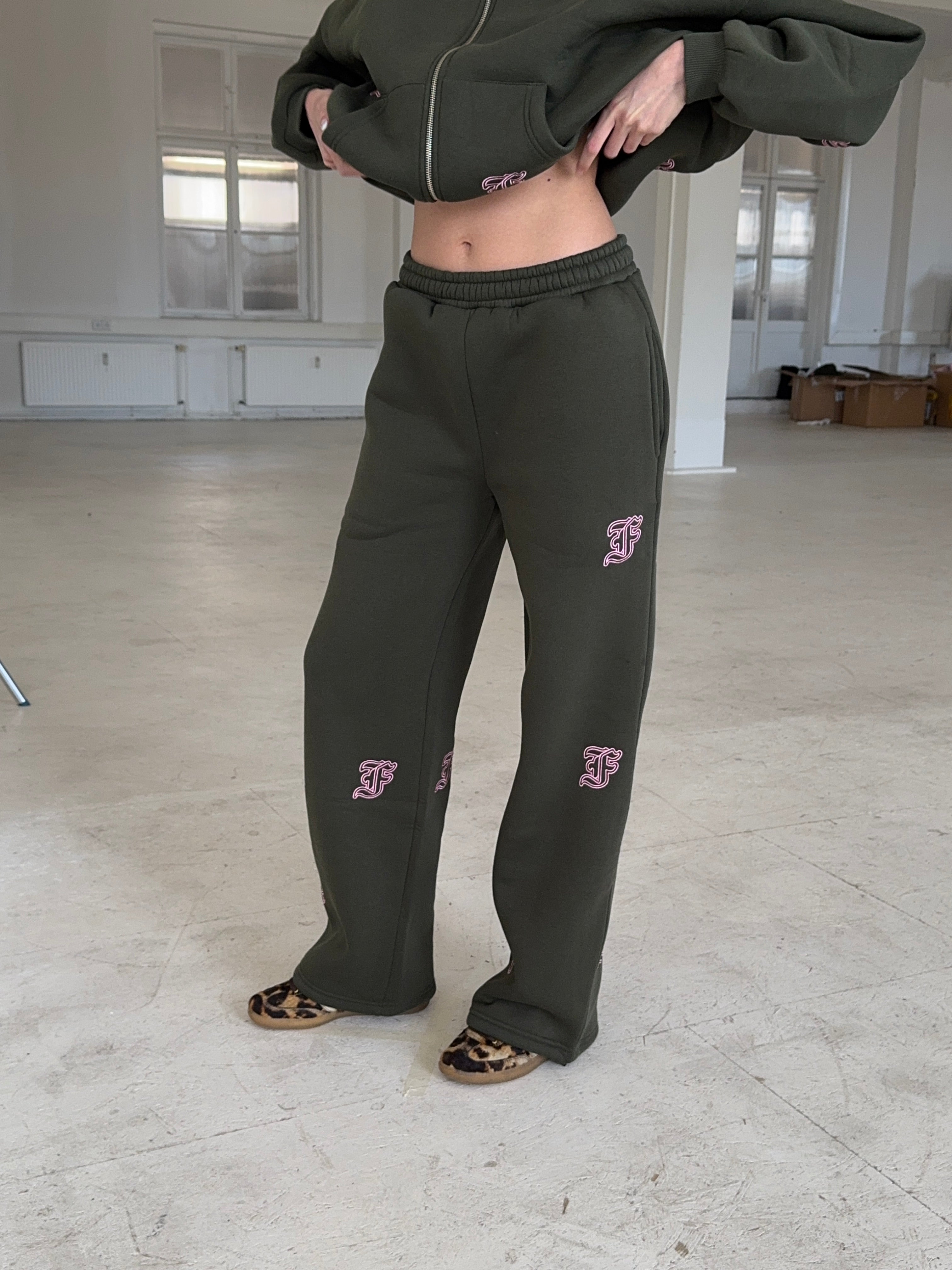 Initial All-Over Sweatpants Dark Green