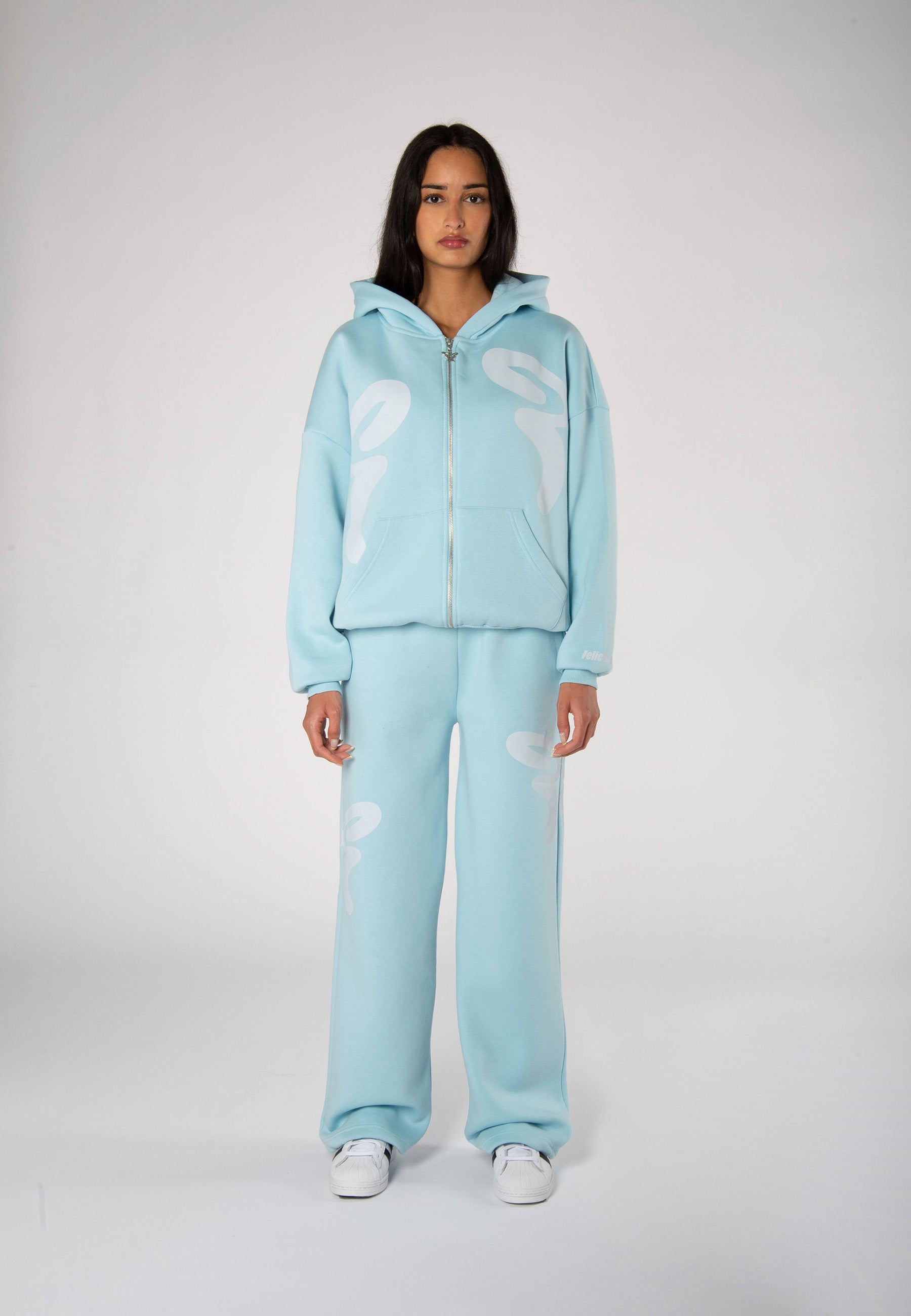 Sweatjacket Butterfly Light Blue