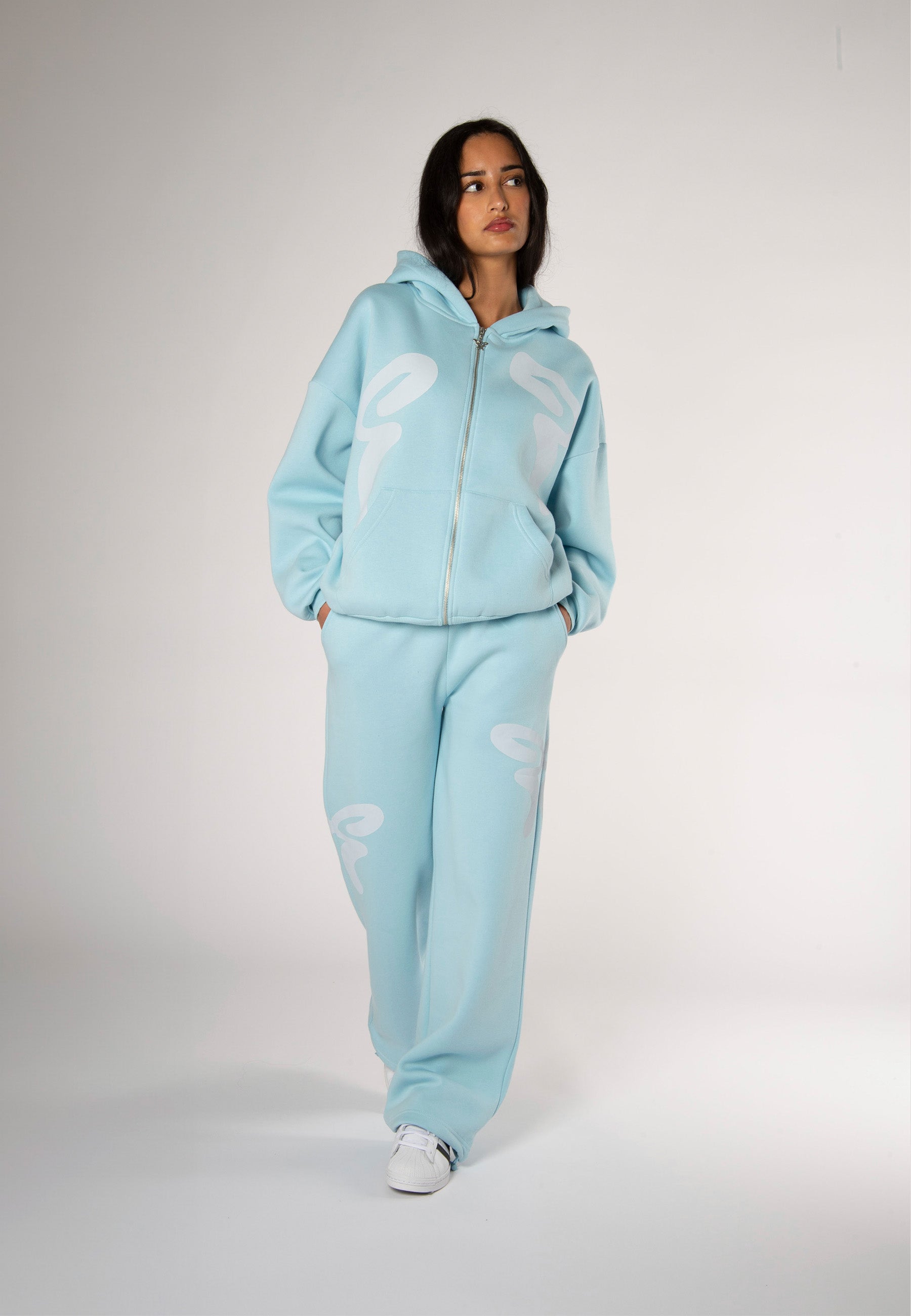 Sweatjacket Butterfly Light Blue